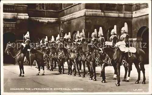 Leibgarde Wache Changing the Lifeguards Whitehall London Kat. Polizei