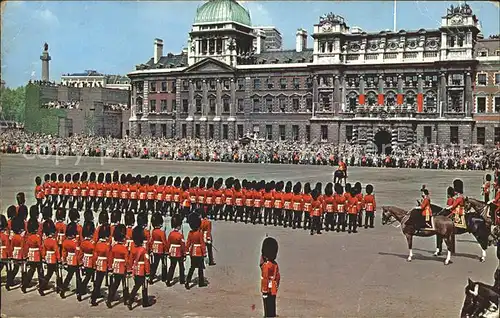 Leibgarde Wache Trooping the Colour Horseguards Parade London Kat. Polizei