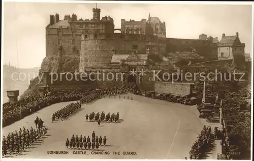 Leibgarde Wache Changing the Guard Edinburgh Castle Kat. Polizei
