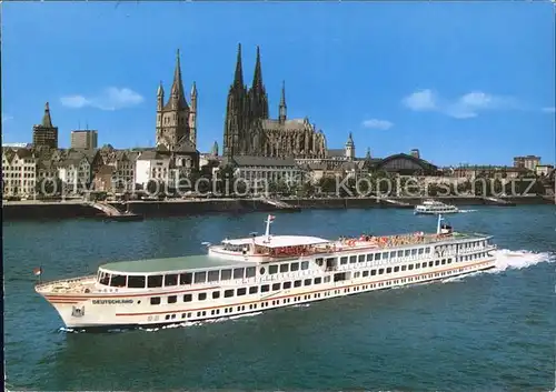Motorschiffe M.S. Deutschland Koeln am Rhein Dom  Kat. Schiffe