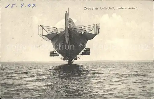 Zeppelin Luftschiff  / Flug /