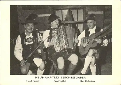 Musikanten Neuhaus Trio Berchtesgaden Hansl Paronit Geige Peppi Wuehrl Handharmonika Karl Hofmeister Gitarre Kat. Musik