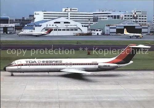 Flugzeuge Zivil TOA Domestic DC 9 41 JA8450 c n 47780 Kat. Flug