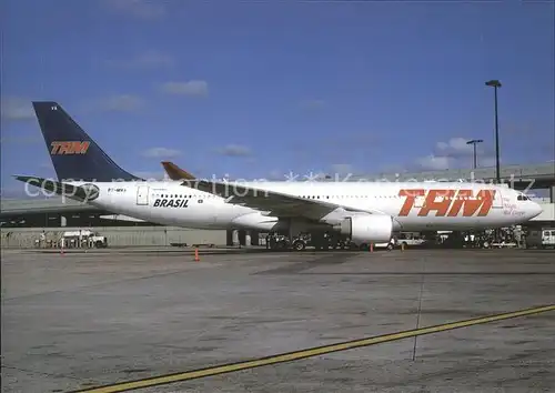 Flugzeuge Zivil TAM Brasil A 330 200 PT MVA Kat. Flug