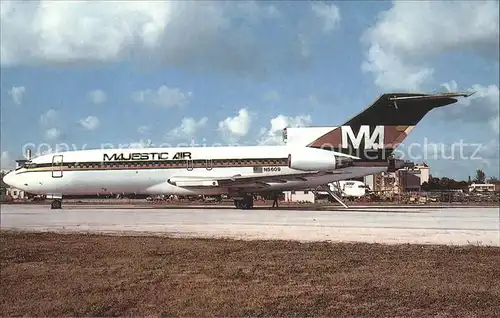 Flugzeuge Zivil Boeing 727 51 N5609 c n 18806 Majestic Air  Kat. Flug