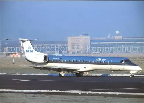 Flugzeuge Zivil KLM Exel EMB 145MP PH RXB c n 145320 Kat. Flug