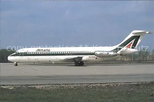 Flugzeuge Zivil Douglas DC 9 32 Alitalia N2786S  Kat. Flug