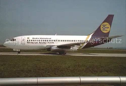 Flugzeuge Zivil Ukraine International Boeing 737 2T4 Advanced UR GAD  Kat. Flug