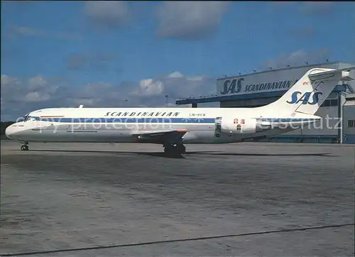 Flugzeuge Zivil SAS DC 9 33F Kat. Flug
