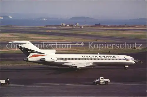 Flugzeuge Zivil Delta Shuttle Boeing 727 227 Advanced N552PE c n 20773 Kat. Flug