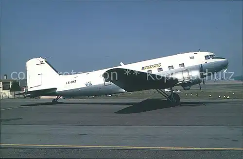 Flugzeuge Zivil Douglas DC 3C Legend Air LX DKT C n 10253 Kat. Flug