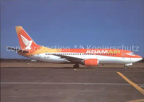 Flugzeuge Zivil Adamair B 737 329 PK KKE c n 23773 Kat. Flug