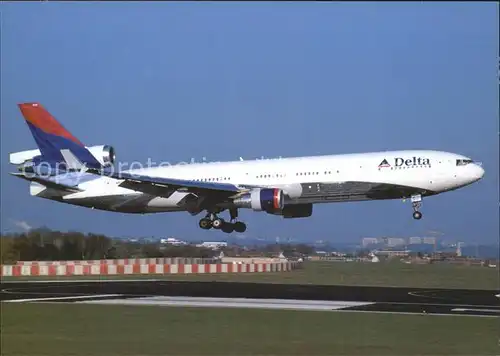Flugzeuge Zivil Delta Airlines MD 11 N813DE c n 48600 Kat. Flug