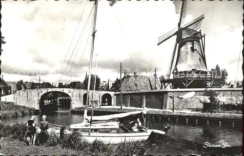 Windmuehle Sloten Segelboot Kat. Gebaeude und Architektur