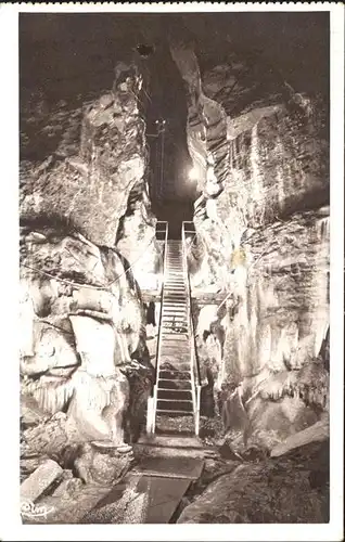 Hoehlen Caves Grottes Baume les Messieurs Le Grand Escalier  Kat. Berge