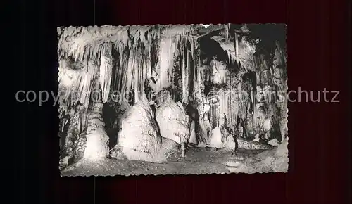 Hoehlen Caves Grottes Isturitz et D Oxocelhaya Fontaine Merveilleuse  Kat. Berge