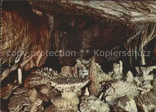 Hoehlen Caves Grottes Attendorn Tropfsteinhoehle Kristalle Kat. Berge