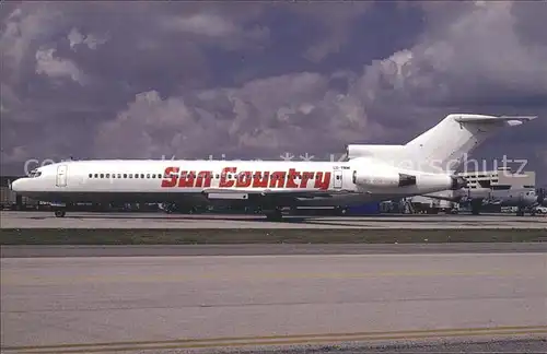Flugzeuge Zivil Sun Country Boeing 727 282 c n 21946 CS TBW 