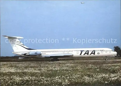 Flugzeuge Zivil Trans Asia Airlines Ilyushin IL 62 YR IRE 