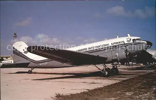 Flugzeuge Zivil Lynbird International Airways McDouglas DC 3 N1243F c n 2611 Kat. Airplanes Avions