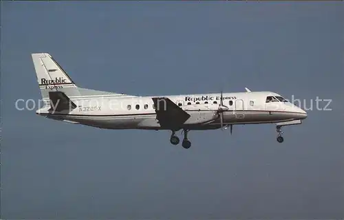 Flugzeuge Zivil Republic Express Airlines I Saab SF340A N326PX Kat. Airplanes Avions