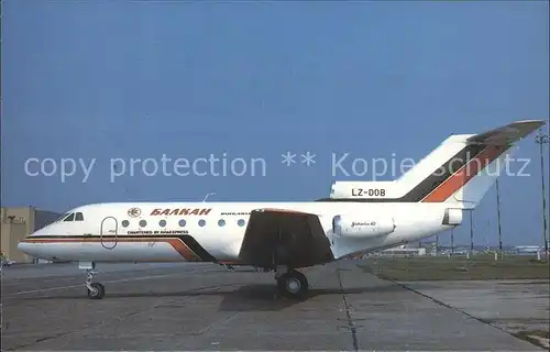 Flugzeuge Zivil Aviaexpress Balkan Yak 40 LZ DOB c n   Kat. Airplanes Avions