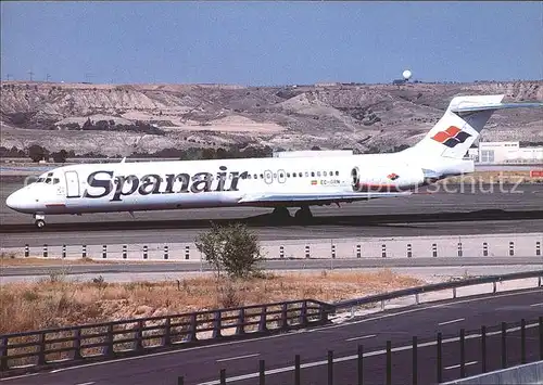 Flugzeuge Zivil Spanair MD 87 EC GRN c n 49830 Kat. Airplanes Avions