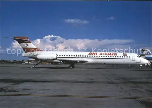 Flugzeuge Zivil Air Sicilia MD 87 OE LML Kat. Airplanes Avions