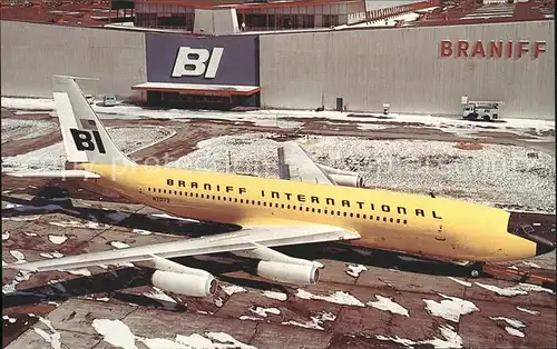 Flugzeuge Zivil Braniff Airways Boeing 707 227 N7073 c n 17693  Kat. Airplanes Avions