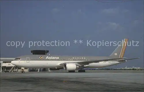 Flugzeuge Zivil Asiana Boeing 767 300 HL 7263 Kat. Airplanes Avions