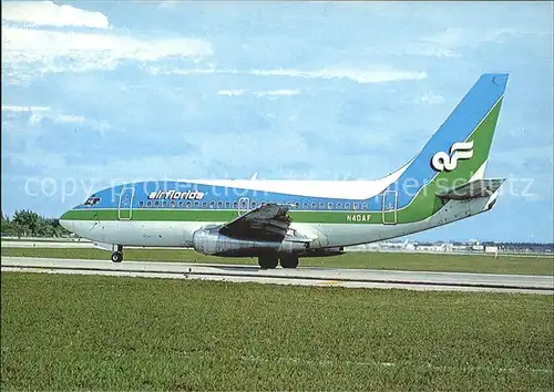 Flugzeuge Zivil Air Florida Boeing 737 112 N40AF  Kat. Airplanes Avions