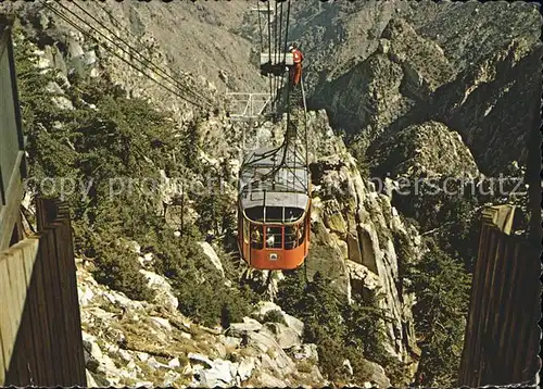 Seilbahn Tram Car Palm Springs California  / Bahnen /