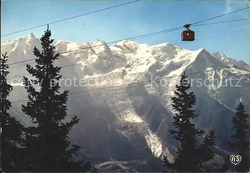 Seilbahn Brevent Massif Mont-Blanc Aiguille du Midi Chamonix Mount Blanc  / Bahnen /