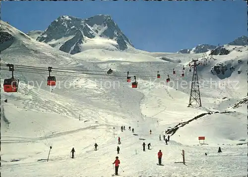 Seilbahn Stubaier Gletscherbahn Schaufelspitze Stubaier Wildspitze / Bahnen /