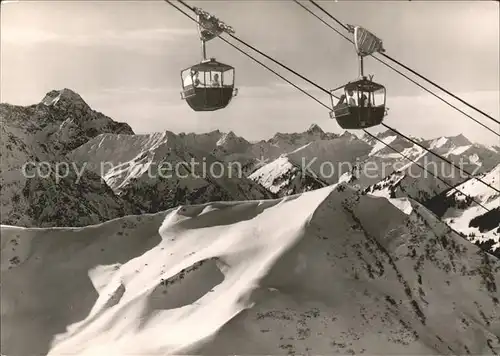 Seilbahn Kanzelwand Kleinwalsertal Kuhgehrenspitze  / Bahnen /