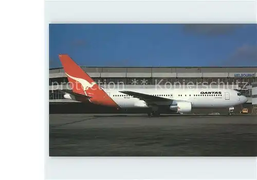 Flugzeuge Zivil Qantas Boeing 767 238ER VH EAJ Kat. Airplanes Avions