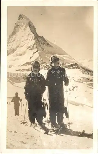 Adel Niederlande Prinzessinen Beatrix und Irene Skifahren Matterhorn  Kat. Koenigshaeuser