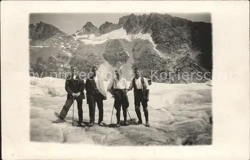 Bergsteigen Klettern Wanderung Gletscher Gruppenfoto / Sport /