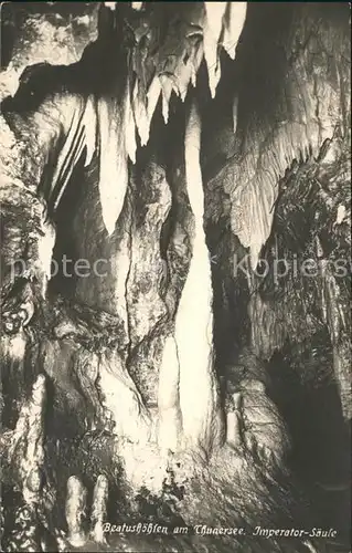 Hoehlen Caves Grottes Beatushoehlen Thunersee Imperator Saeule Kat. Berge