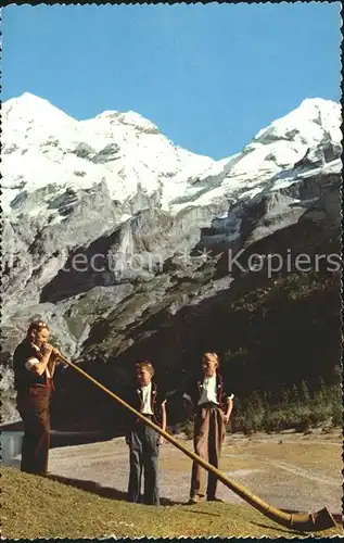Alphorn Alphornblaeser Berner Oberland  Kat. Musik