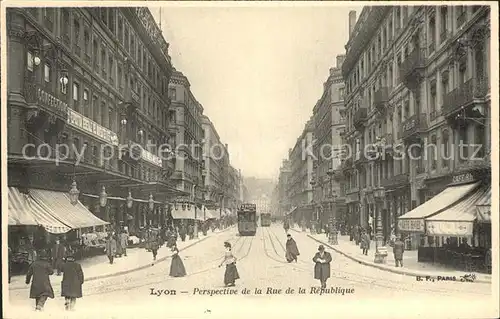 Strassenbahn Lyon Perspective Rue de la Republique  Kat. Strassenbahn
