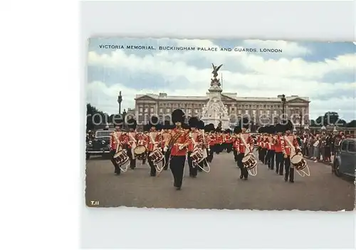 Leibgarde Wache Victoria Memorial Buckingham Palace London Kat. Polizei