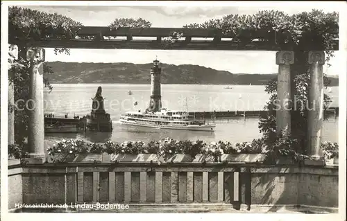 Dampfer Seitenrad Hafeneinfahrt Lindau Bodensee  Kat. Schiffe