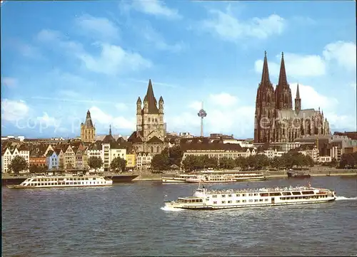 Motorschiffe Koeln am Rhein Altstadt Dom  Kat. Schiffe
