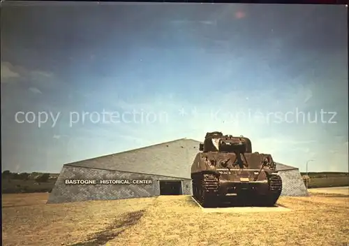 Panzer Tank Char Sherman General Desobry Bastogne Historical Center  / Militaria /