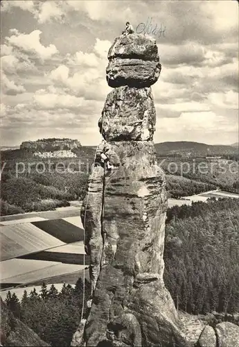 Bergsteigen Klettern Barbarine Saechsische Schweiz  Kat. Bergsteigen