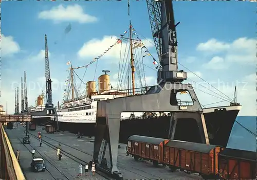 Dampfer Oceanliner Columbuskaje Bremerhaven  Kat. Schiffe