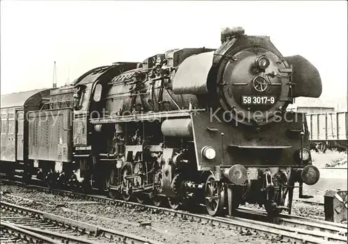 Lokomotive Dampflokomotive 58 3017 9 Oelsnitz Kat. Eisenbahn