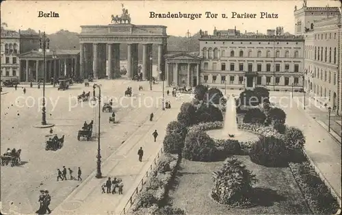 Brandenburgertor Pariser Platz Berlin  Kat. Gebude und Architektur