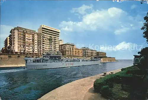 Marine Taranto Ponte girevole  Kat. Schiffe